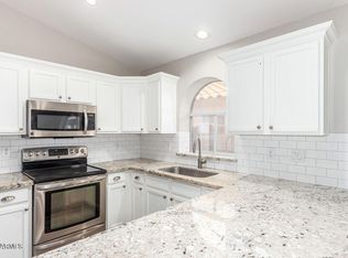 2232 E Crest Ln, Phoenix, AZ 85024