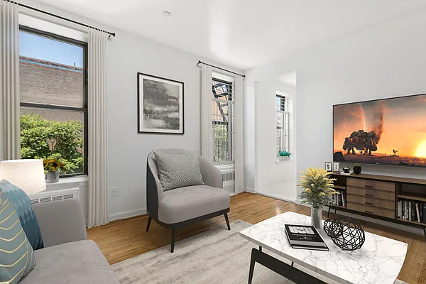 Sold by Compass | media 3