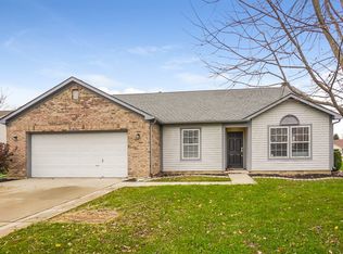 101 Glenview Cir, Mooresville, IN