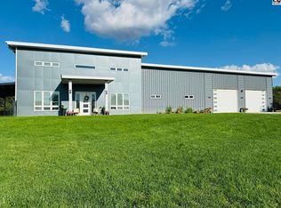 3400 N Buhler Rd, Buhler, KS 67522