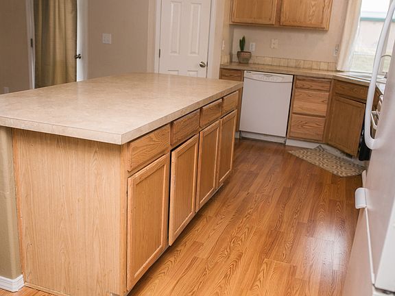 Great cupboard space 