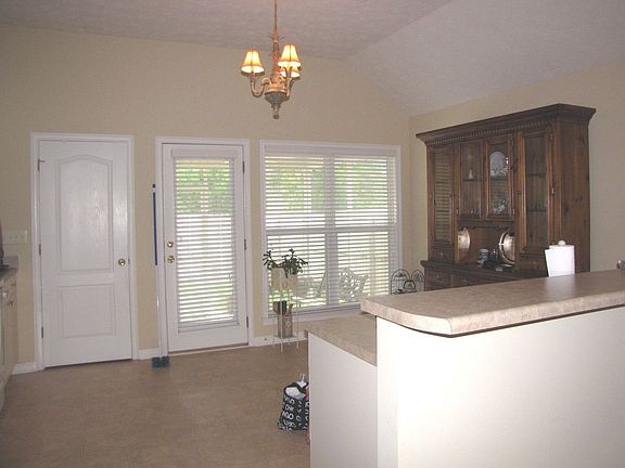 Breakfast bar in kitchen!