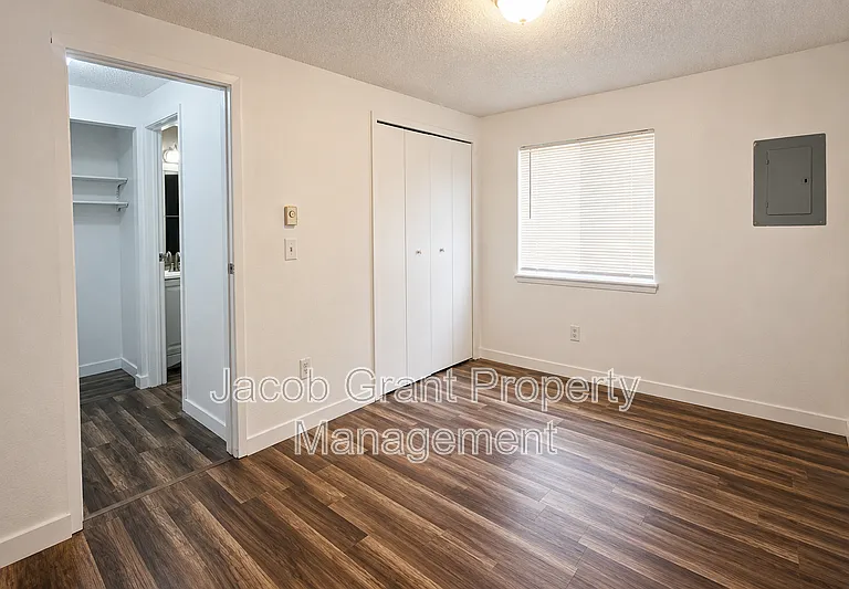 1345 Paul St #1 — Photo 6