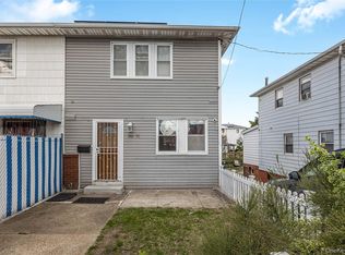 14670 Farmers Boulevard, Springfield Gardens, NY 11434