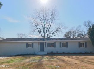132 McRaven Rd, Clinton, MS 39056