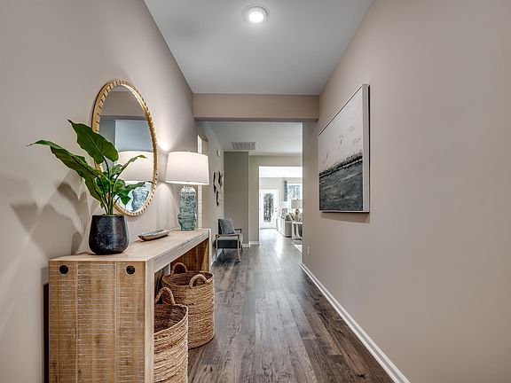 3rd image of 507 Blue Verner Rd