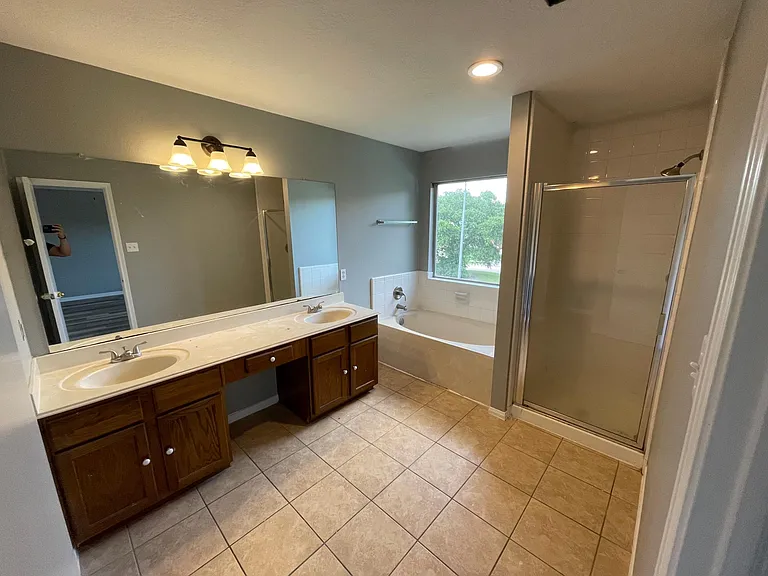 3626 Apple Hollow Ln — Photo 5