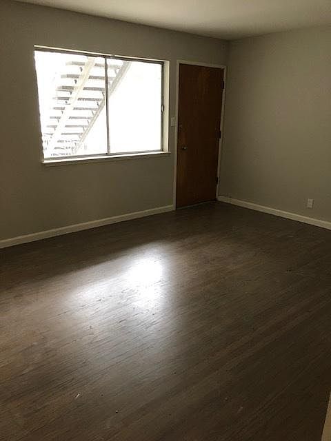 1st image of 630 S El Camino Real APT 4