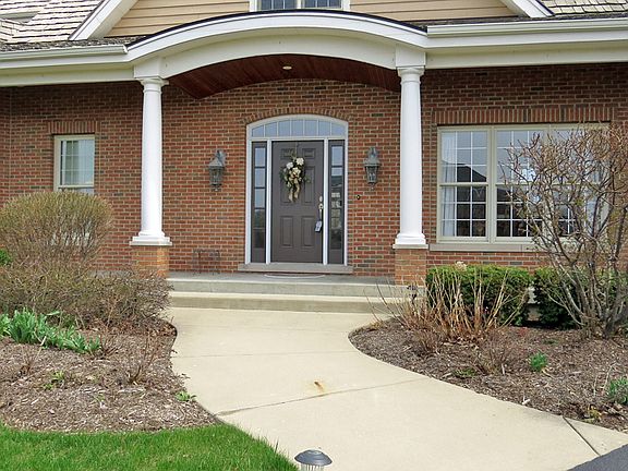 2nd image of 36W575 Oak Pointe Dr