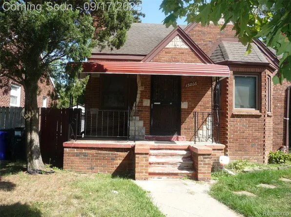 15866 Mansfield St, Detroit, MI 48227