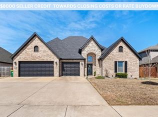 1340 Little Osage Ln, Bentonville, AR 72713