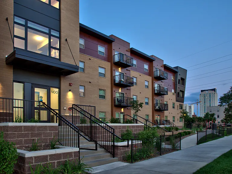 1st Avenue Flats — Photo 3