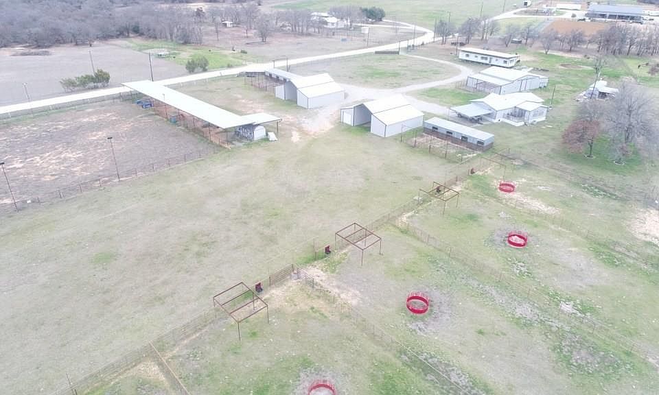 1st image of 490 County Road 836