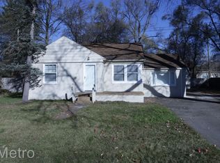 20200 Westhampton Ave, Southfield, MI