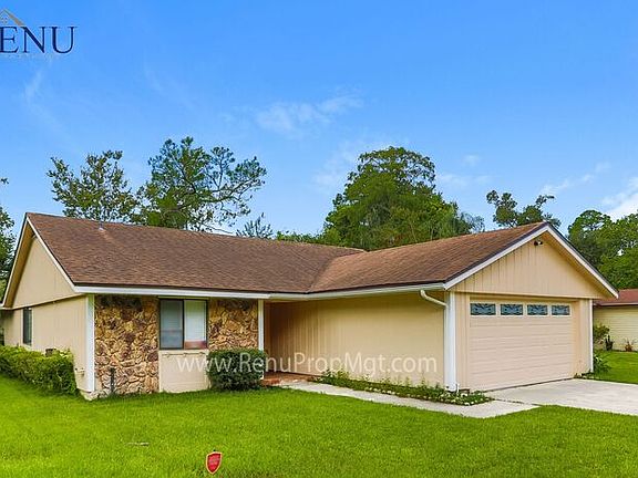 4th image of 3676 Ballestero Dr S