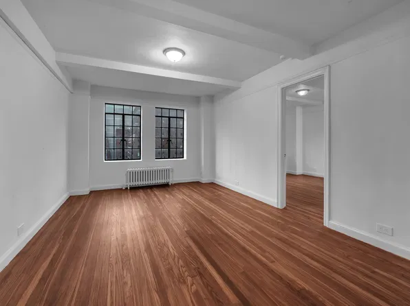 25 Tudor City Place image 1 of 21