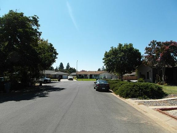 5th image of 1740 Jeffrey Dr