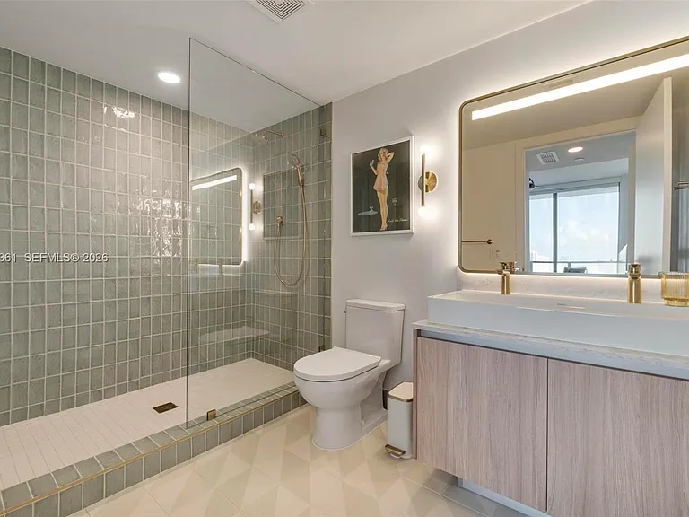 601 NE 1st Ave #2801 — Photo 12