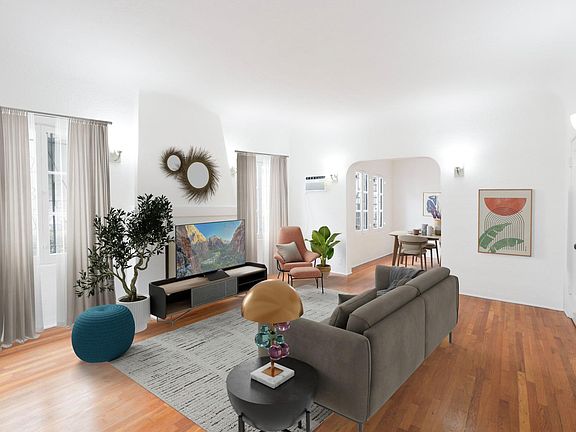 4th image of 532 N Genesee Ave #530