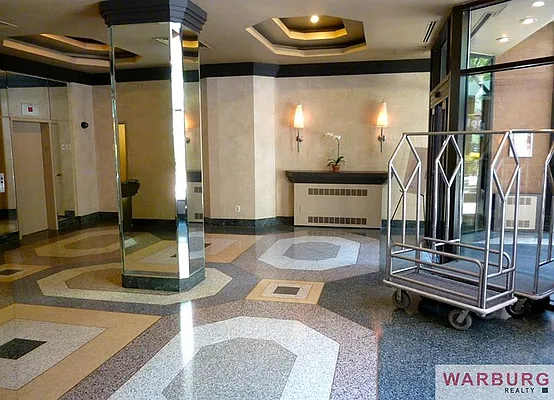 Rented by Warburg | media 1