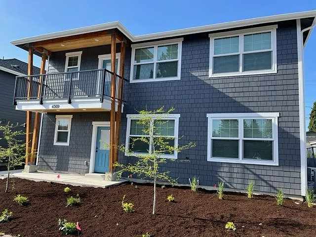 4509 6th Ave #B — Photo 2