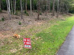187 Cherokee Hills Dr, Pickens, SC 29671