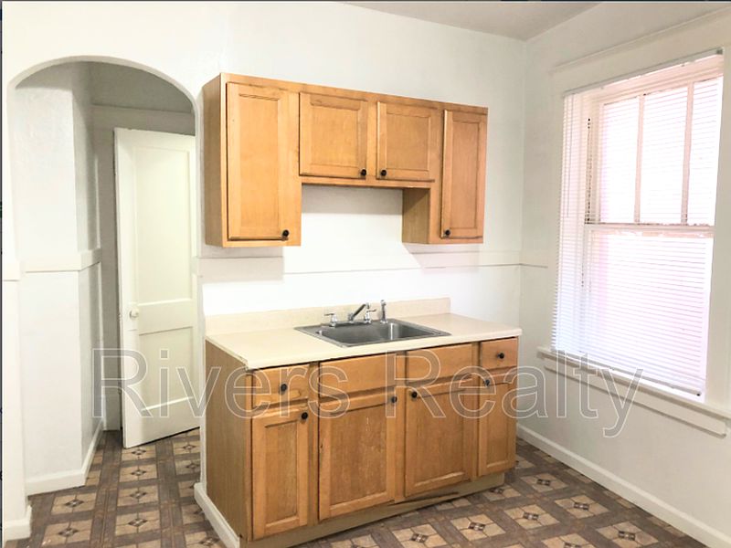 1st image of 2751 Pestalozzi St