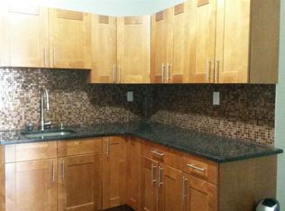 85 Orient Ave, Jersey City, NJ 07305