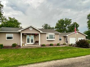 409 E Depot St, Knoxville, IL 61448