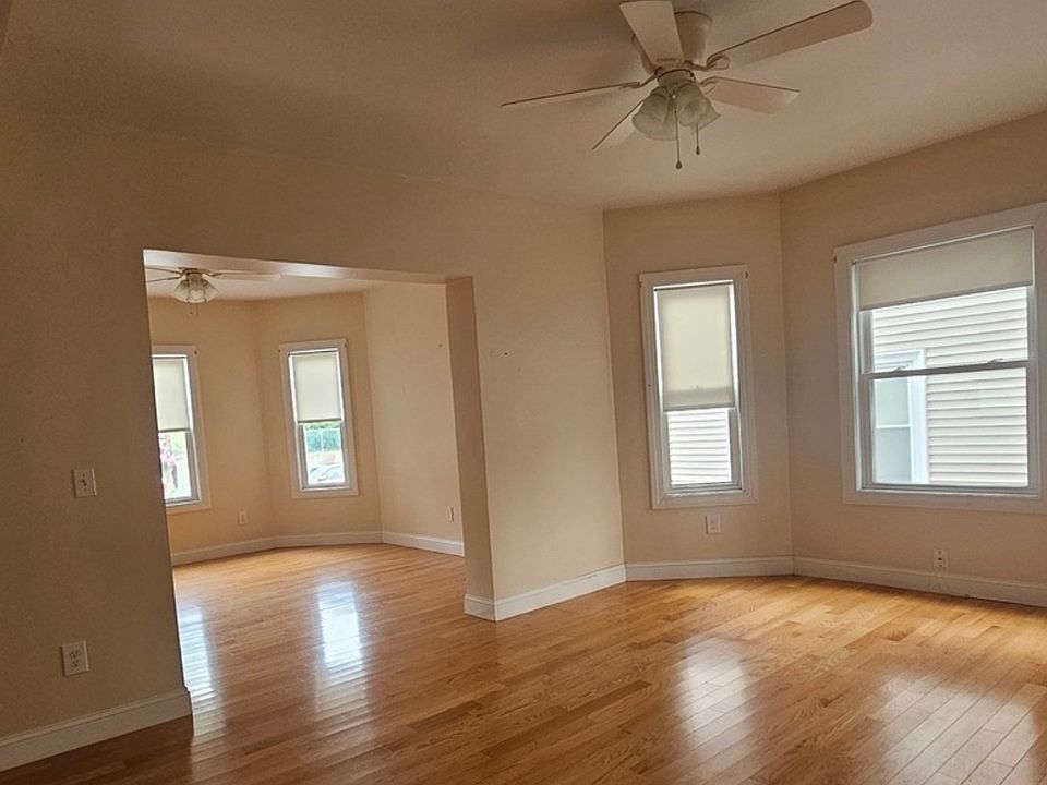 1st image of 72 Huard St APT 1