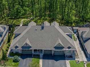 227 Chestnut Hill Cres, Kitchener, ON N2P 2X3
