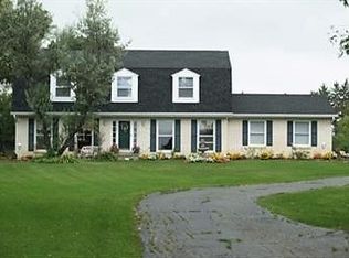 600 Scots Ct, Inverness, IL 60067