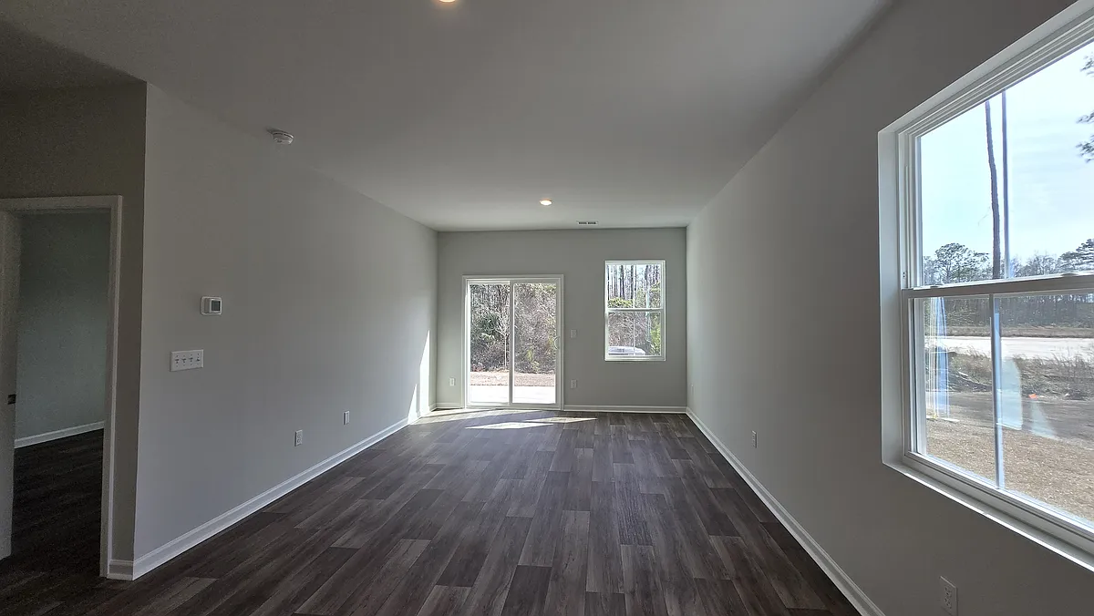 Building Photo - 1374 Speedway St