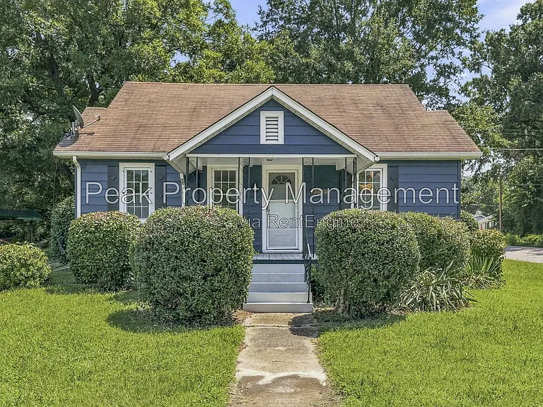2958 Winston Churchill Dr — Photo 2