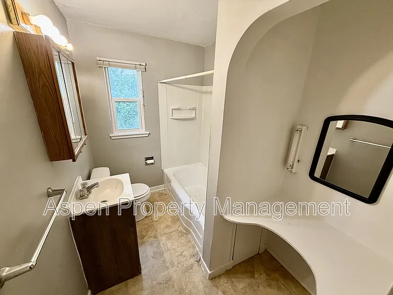 516 South St #5 — Photo 7