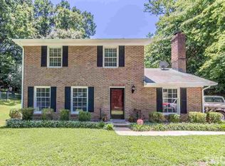 209 Northclift Dr, Raleigh, NC 27609