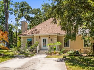 402 Joshua Ct, Beaufort, SC 29902