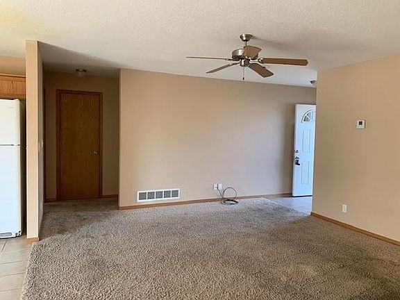 2nd image of 3001 Brookville Dr
