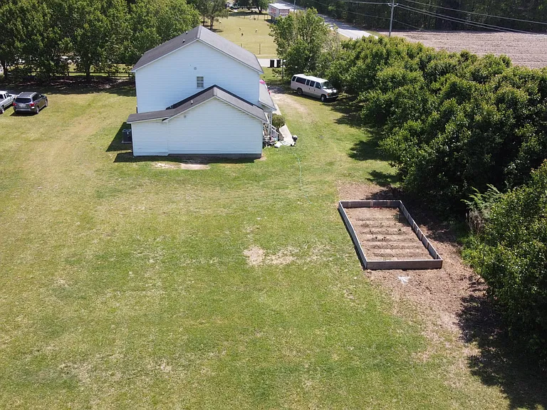 17 Brantley Cir — Photo 41