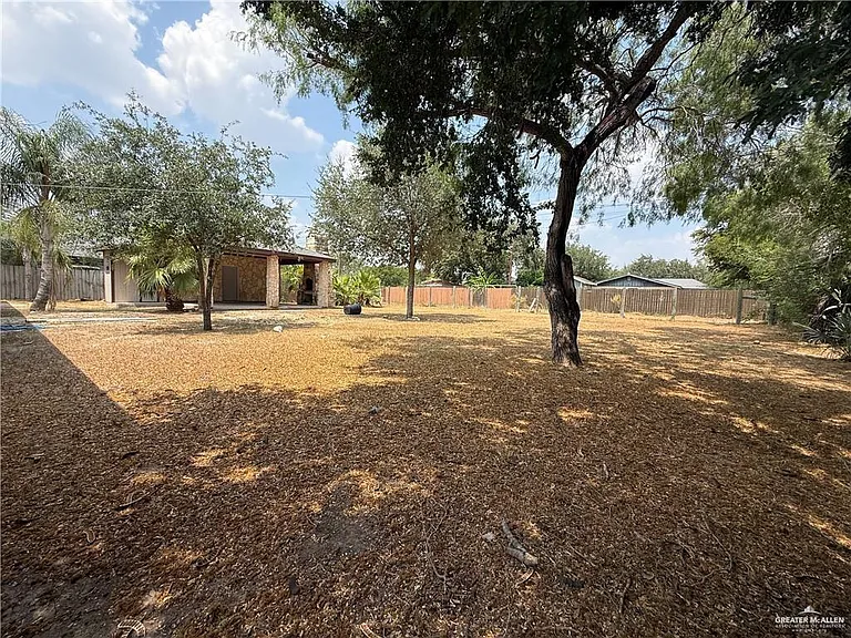 1005 E Sprague St — Photo 10