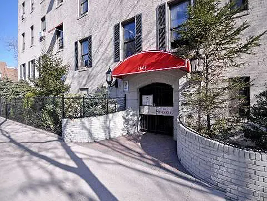 Rented by Joysun Realty LLC | media 12