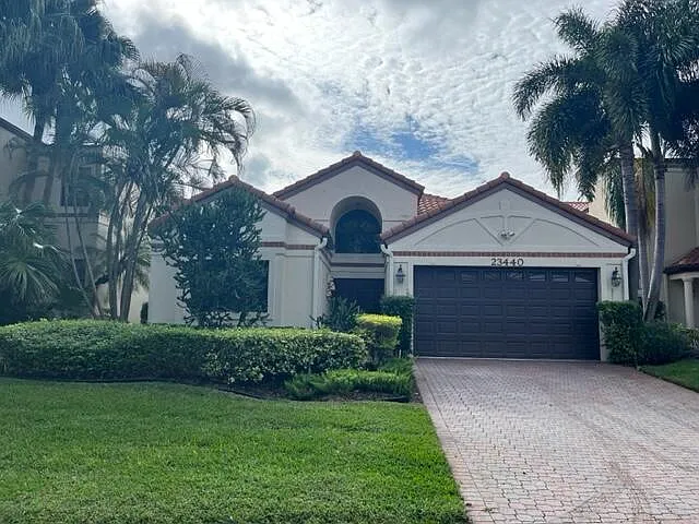 23440 Mirabella Cir S