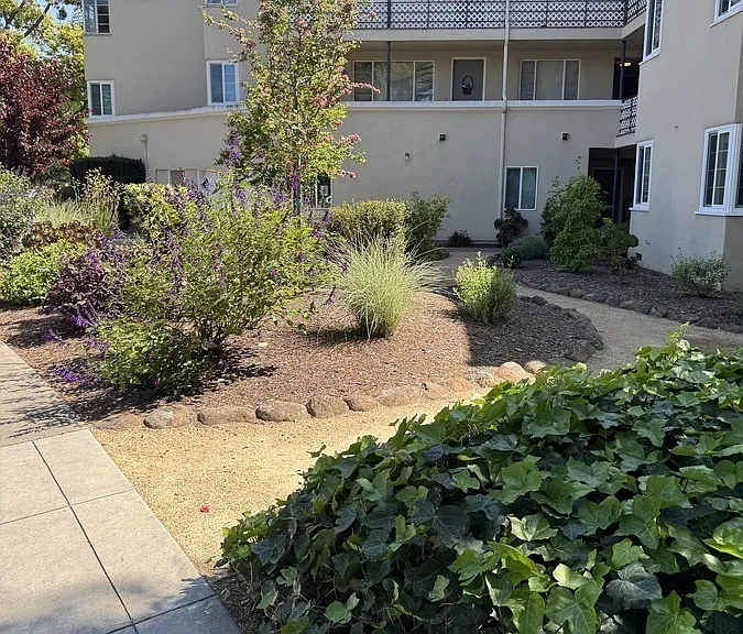 5 Aragon Blvd #4 — Photo 1