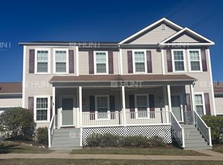 28 Barrett Dr, New Windsor, NY 12553