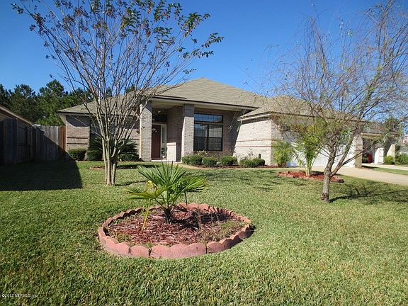 2nd image of 8426 Beresford Ln