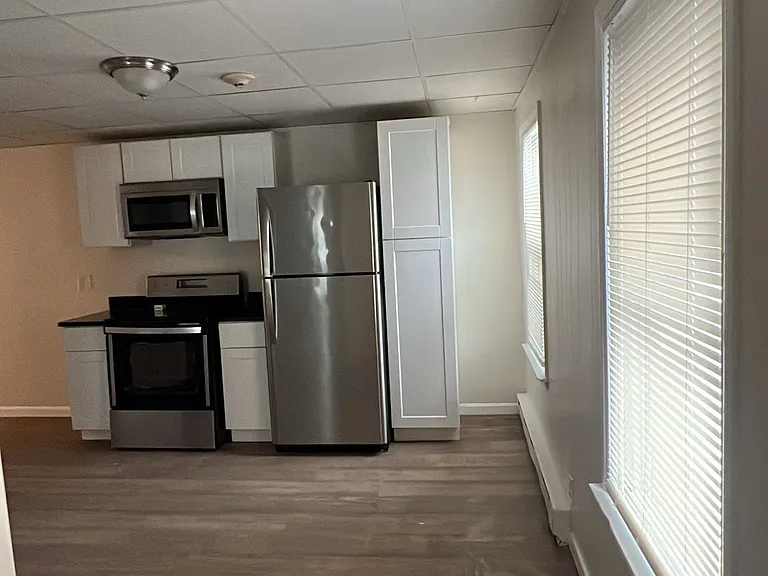 505 Washington St — Photo 8