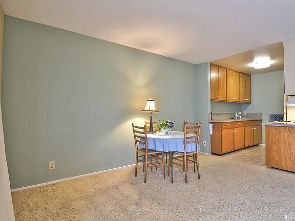 5th image of 1305 Laguna St APT 2