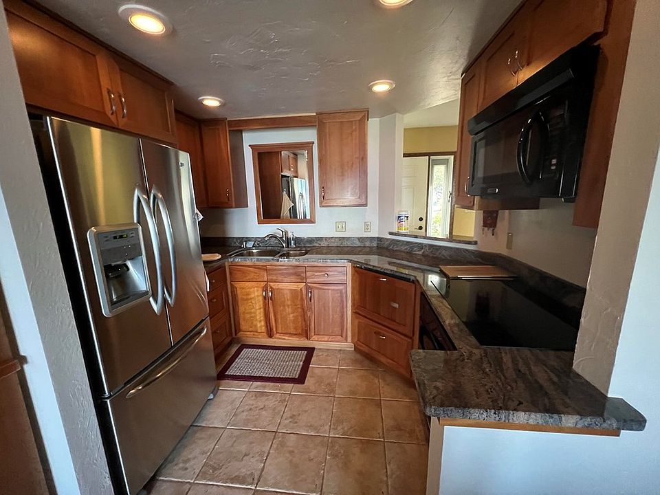 2nd image of 7845 White Cliff Rd Unit 6
