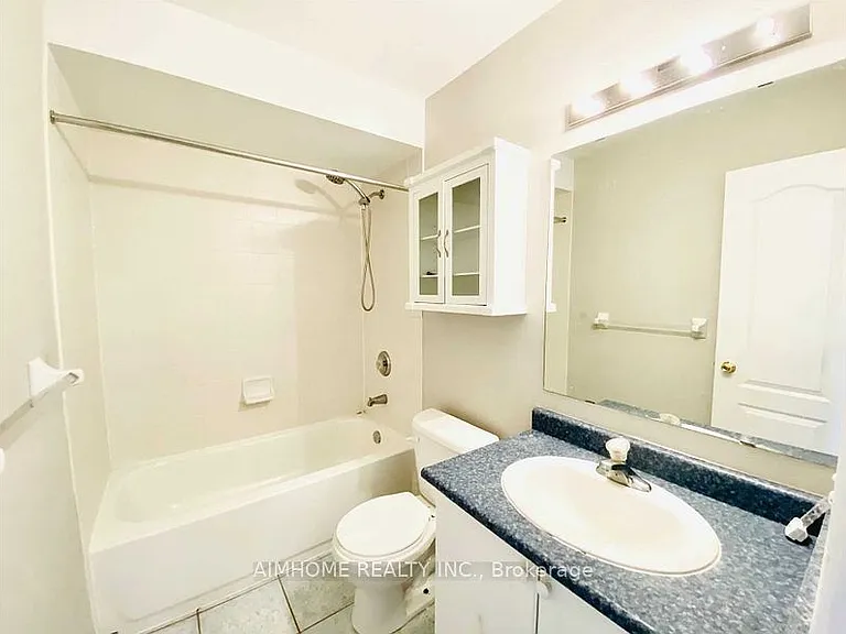 3030 Breakwater Ct #284 — Photo 7