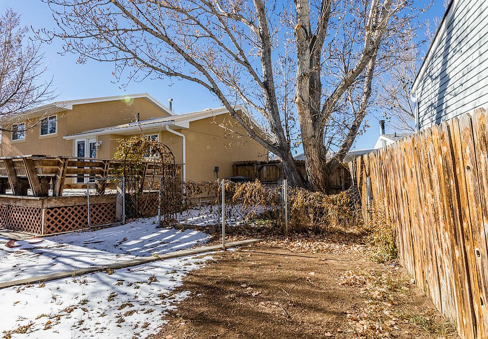 1st image of 3305 Clyman Dr